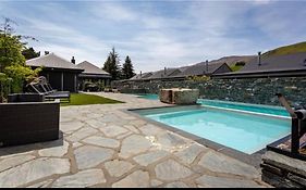 Cardrona Mountain Studio With Pool